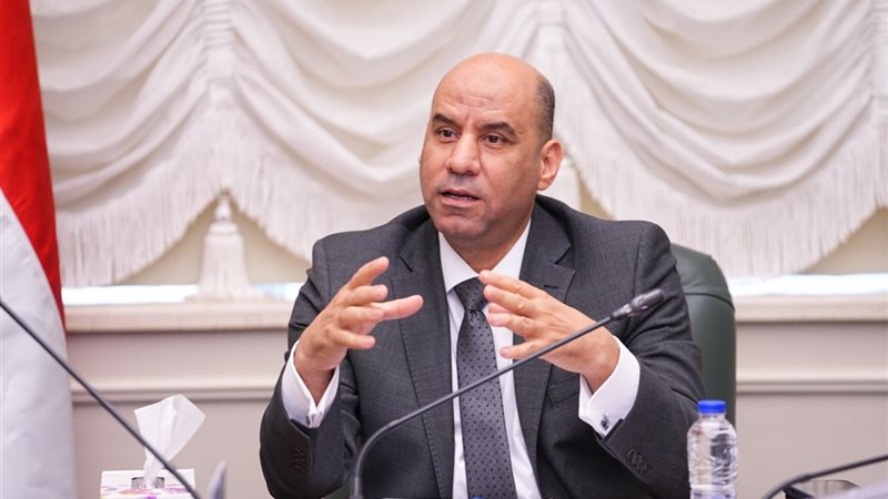 وزير العمل حسن رداد