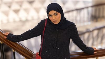 ليال بوكر.. الأولى على كلية التمريض تكشف سر اختيارها للمهنة