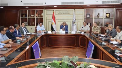محافظ بنى سويف يتابع العمل في ملف طلبات تقنين أراض أملاك الدولة