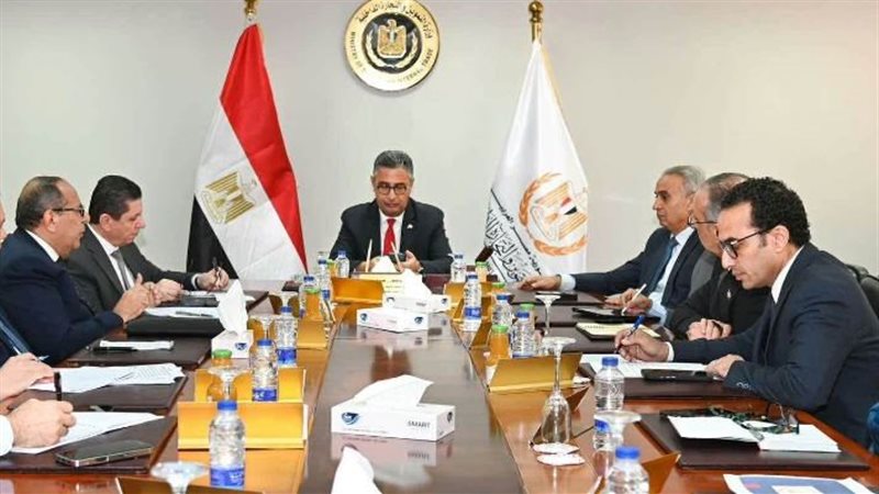 وزير التموين 