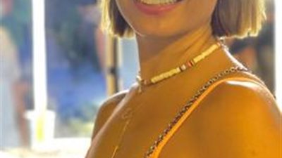 منة فضالى بإطلالة صيفية جريئة عبر ”انستجرام”