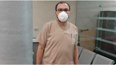 طبيب رجاء الجداوى ينفى شائعة وفاته