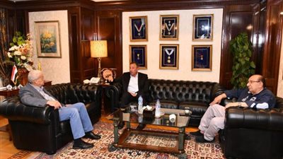 «الخطيب يتفق مع رئيس المقاولون العرب على كل الأمور الخاصة بانتقال «طاهر» للأهلي