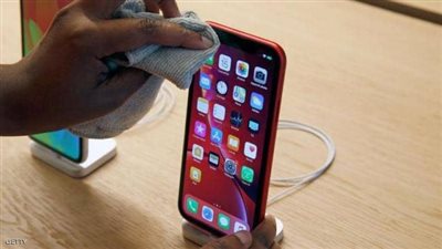 لأول مرة.. شركة سامسونج تنتج ”محمول مضاد لكورونا”