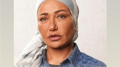 ”200 جنيه” تجبر ليلى علوى على ارتداء الحجاب