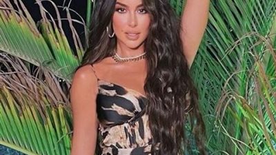 ياسمين صبرى تستعرض لياقتها البدنية بتمارين شاقة