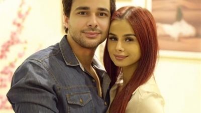 زوج منة عرفة يعلن موعد حفل زفافهما