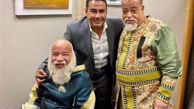 شريف الدسوقى ينشر صورة من كواليس ”ياما فى الجراب يا حاوى”