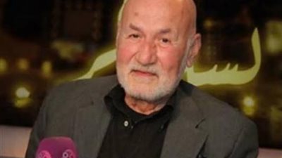 فى ذكرى ميلاده.. حكايات وأسرار فى حياة دكتور الفن عزت أبو عوف