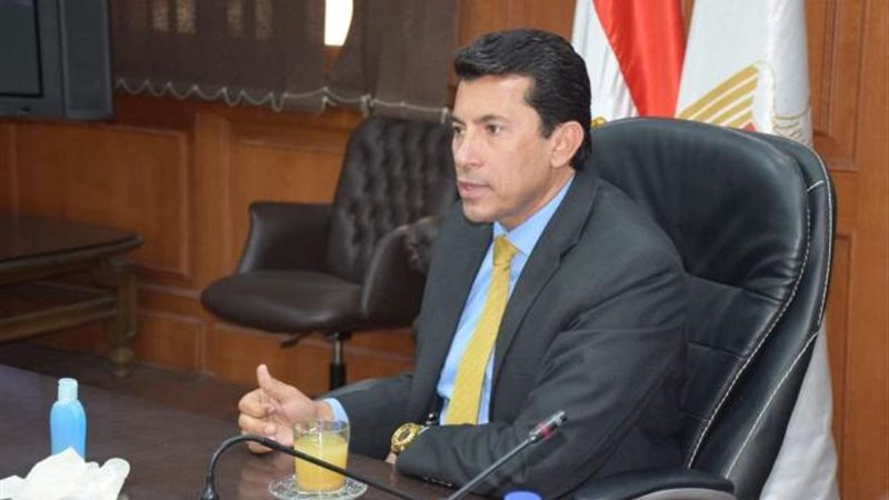 وزير الرياضة