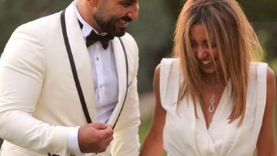 بعد عقد قرانهما.. أحمد سعد مع زوجته علياء بسيونى فى جلسة تصوير جديدة