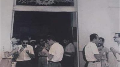 جرانيته مهدي.. تعرف علي  أقدم محل ”أيس كريم ” بالإسكندرية وقصته مع زعماء مصر