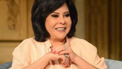 إسعاد يونس تروج لفيلمها الجديد ”200 جنيه”