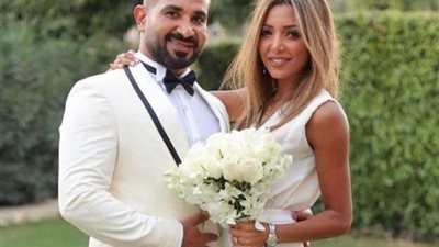 رضوى الشربينى تهنئ أحمد سعد بطريقة تحذيرية والآخر يرد : الحمد لله على نعمة علياء