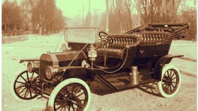 نروى حكاية  أول حادث مرورى .. وتفاصيل آخر تقليعة لمواجهة كورونا