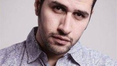 على الطيب يطلب من جمهوره الدعاء لنجلته.. إليك التفاصيل