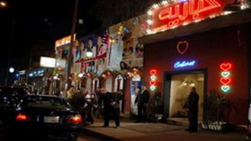 عروض مليونية من أثرياء