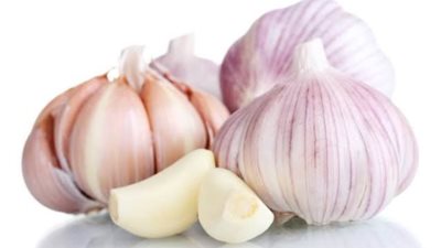 فوائذ مذهلة تجهلينها عن الثوم.. تعرفي عليها