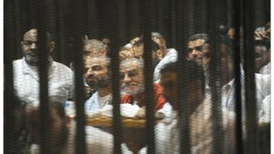 ”الجنايات” تنظر غدا إعادة محاكمة بديع و61 آخرين في ”أحداث قسم العرب”