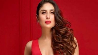 كارينا كابور​ تشعل السوشيال ميديا بهذه الصورة