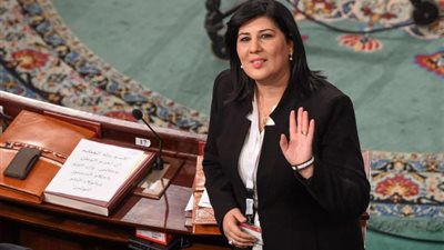 ننشر القصة الكاملة لتهديدات الإخوان لـ عبير موسي داخل البرلمان التونسي