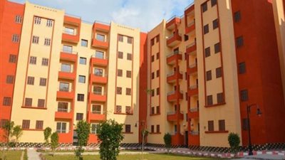 «الإسكان» تطرح 63 محلاً تجاريا و4 صيدليات و12 وحدة مهنية وإدارية للبيع بالمزاد العلني بـ4 مدن جديدة