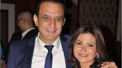 تعرض طارق علام وزوجته دينا رامز  لحادث سير