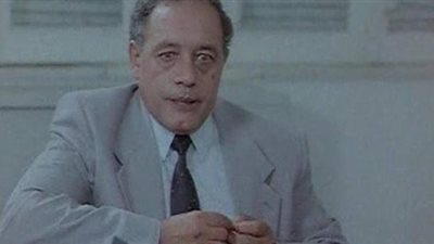 مخلص البحيرى.. ترك الطب من أجل الفن.. اشتهر بشخصية ”سيد كشرى”..الملاحات أنهت حياته