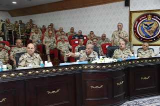 وزير الدفاع يشهد المرحلة الرئيسية لمشروع مراكز القيادة التعبوى (صمود - 1)