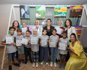 أبطال مؤسسة أهل مصر للتنمية يشاركون بلوحاتهم في معرض لرسومات الأطفال
