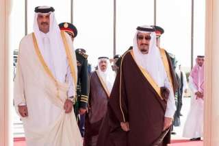 رسالة عاجلة من أمير قطر لـ ملك السعودية