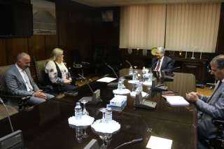 وزير الكهرباء يستقبل سفيرة سلوفينيا بالقاهرة لدعم وتعزيز التعاون