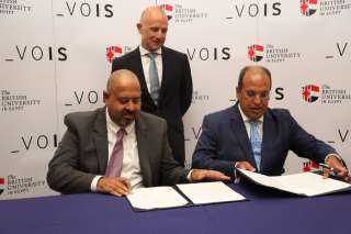 ”فودافون” للخدمات الدولية _VOIS توقع بروتوكول تعاون مع الجامعة البريطانية