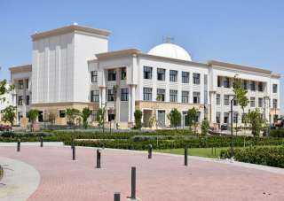 وزير التعليم العالى يتلقى تقريرًا حول تنظيم الأسبوع التعريفي لجامعة الإسماعيلية الجديدة الأهلية