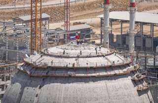 «روساتوم» تعلن الانتهاء من صب قبة الاحتواء الداخلية بالمجموعة الأولى لمحطة أكويو النووية