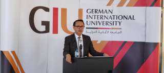 أشرف منصور: افتتاح كلية العلاج الطبيعي بالجامعة الألمانية الدولية يهدف لنقل الخبرة والتفوق الألماني في هذا المجال