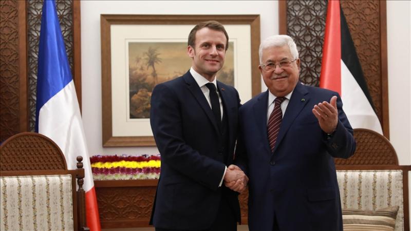 رئيس فلسطين وإيمانويل ماكرون