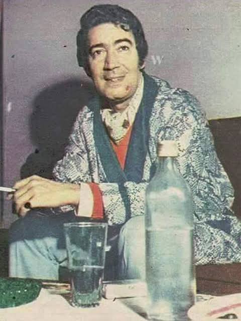 منير 